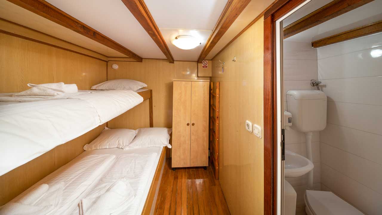 Wanderreise Kroatien Stockbett Kabine